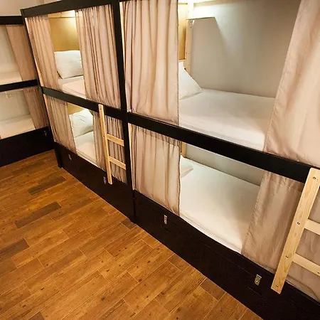 Sulok Hostel