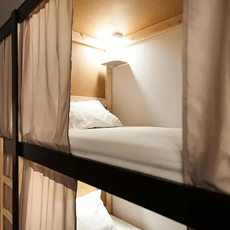 Hostel Sulok
